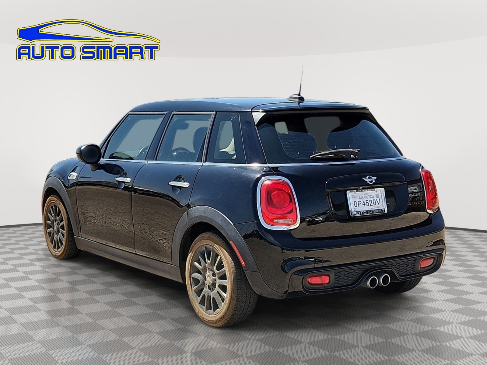 2021 MINI Hardtop 4 Door S - Photo 2